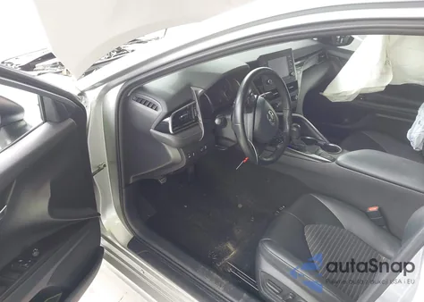 2022 Toyota Camry Se z USA, uszkodzony, nr VIN 4T1G11AK8NU651907